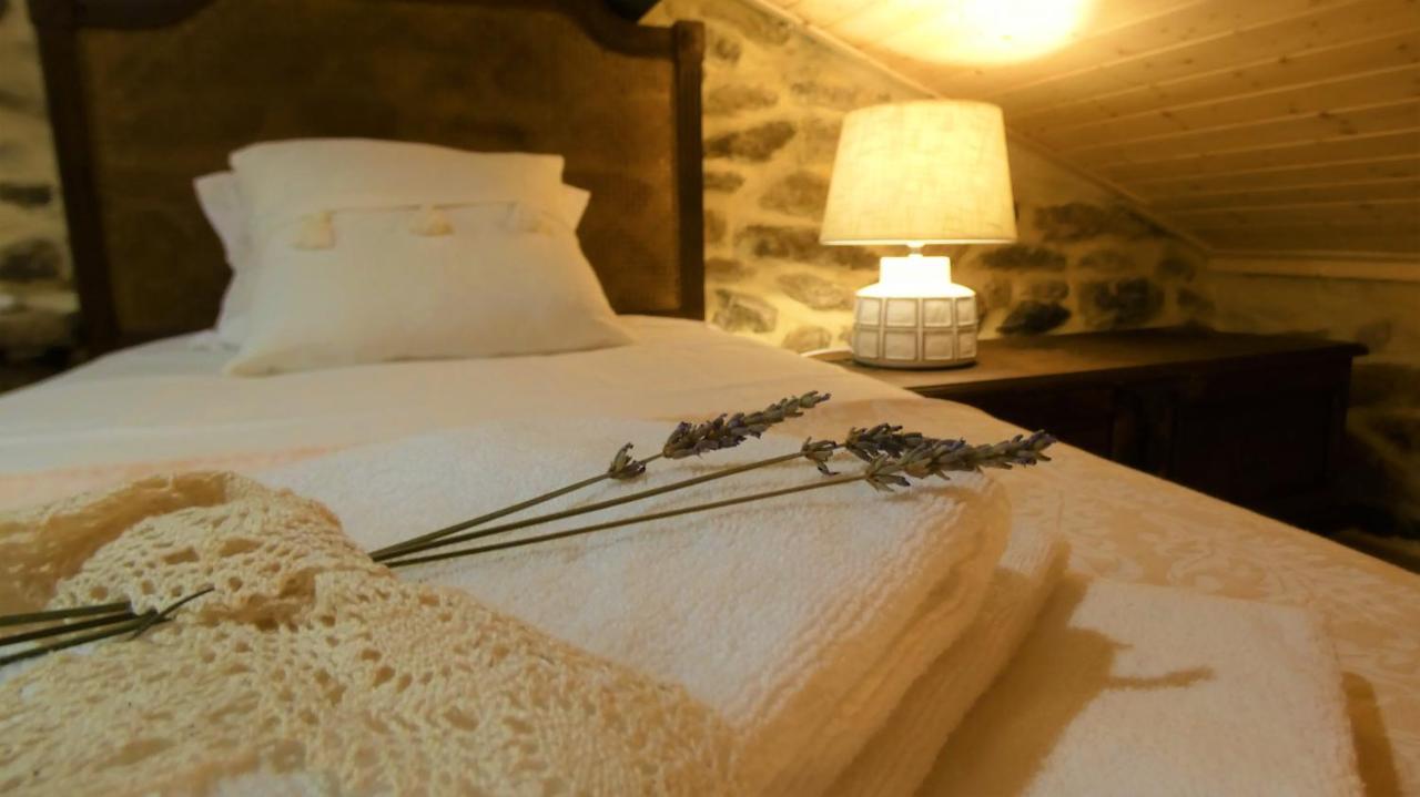 Casa Da Laja - Casas De Villar- Rural Experience Vilar de Amargo Exteriör bild